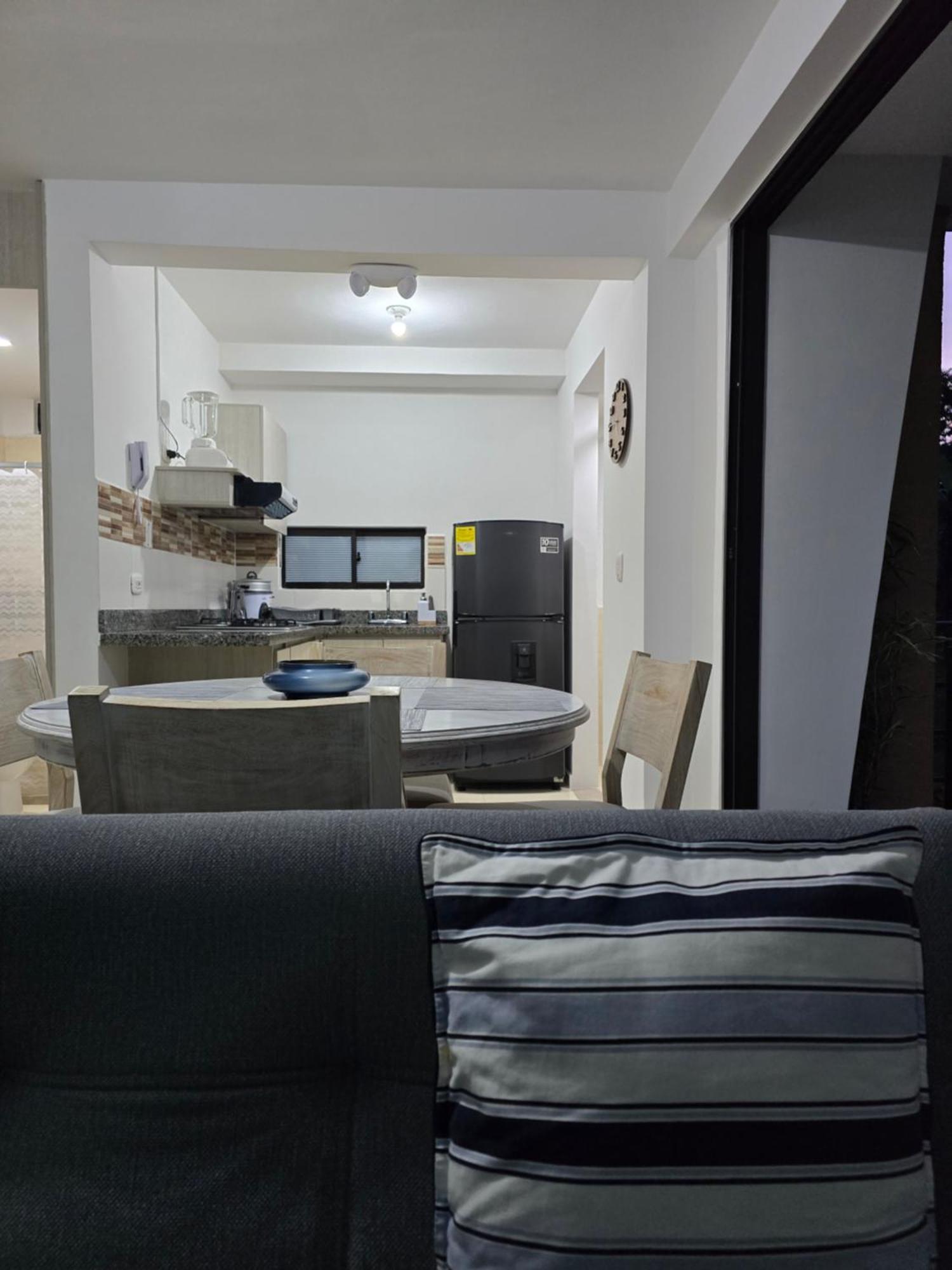 Apartamento Privado Vacacional A 5M Del Aeropuerto, 20 Minutos Del Parque Del Cafe Y Centro De Armenia Con 4 Piscinas, 3 Jacuzzi, Sauna By Molca Xperiences 3H Eksteriør billede