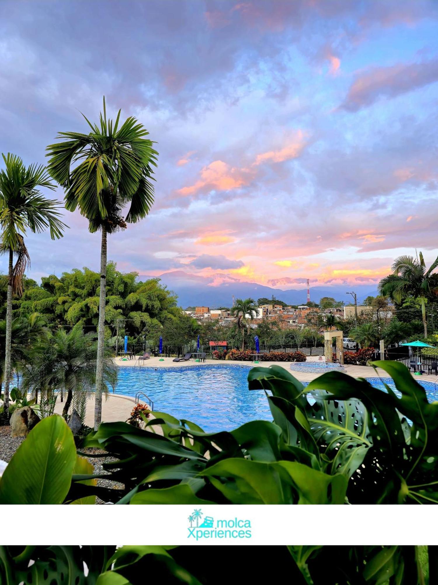 Apartamento Privado Vacacional A 5M Del Aeropuerto, 20 Minutos Del Parque Del Cafe Y Centro De Armenia Con 4 Piscinas, 3 Jacuzzi, Sauna By Molca Xperiences 3H Eksteriør billede
