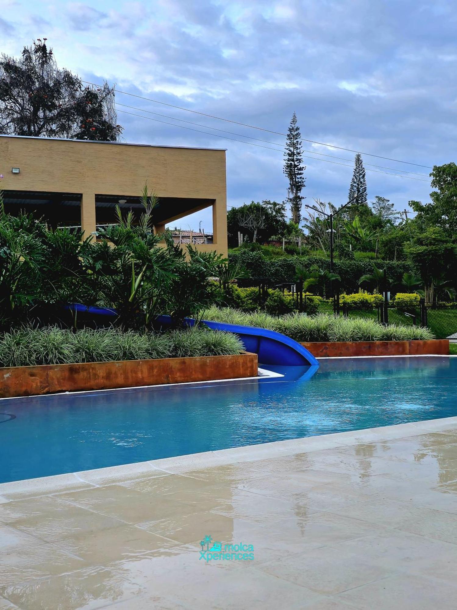 Apartamento Privado Vacacional A 5M Del Aeropuerto, 20 Minutos Del Parque Del Cafe Y Centro De Armenia Con 4 Piscinas, 3 Jacuzzi, Sauna By Molca Xperiences 3H Eksteriør billede