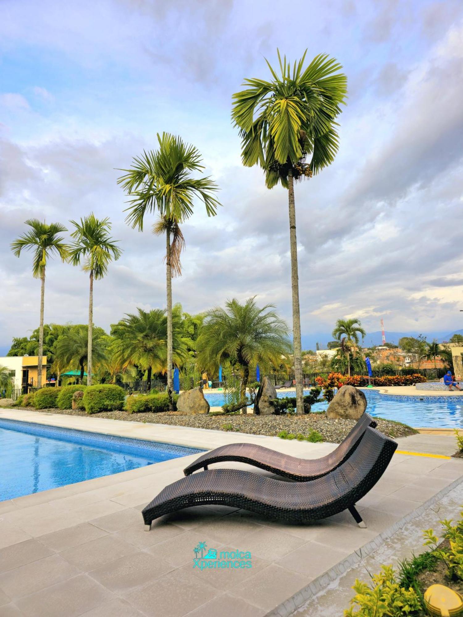 Apartamento Privado Vacacional A 5M Del Aeropuerto, 20 Minutos Del Parque Del Cafe Y Centro De Armenia Con 4 Piscinas, 3 Jacuzzi, Sauna By Molca Xperiences 3H Eksteriør billede