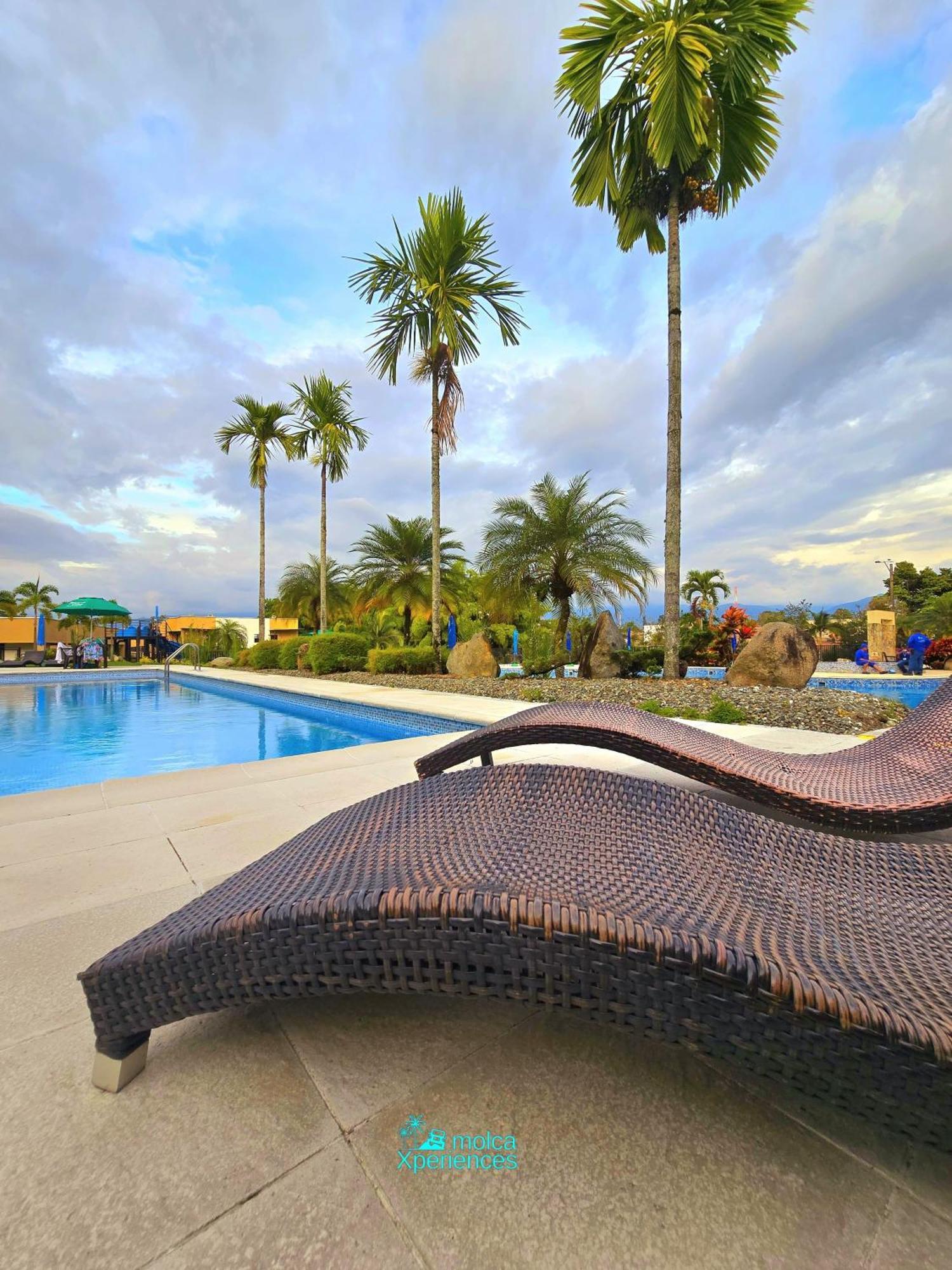 Apartamento Privado Vacacional A 5M Del Aeropuerto, 20 Minutos Del Parque Del Cafe Y Centro De Armenia Con 4 Piscinas, 3 Jacuzzi, Sauna By Molca Xperiences 3H Eksteriør billede