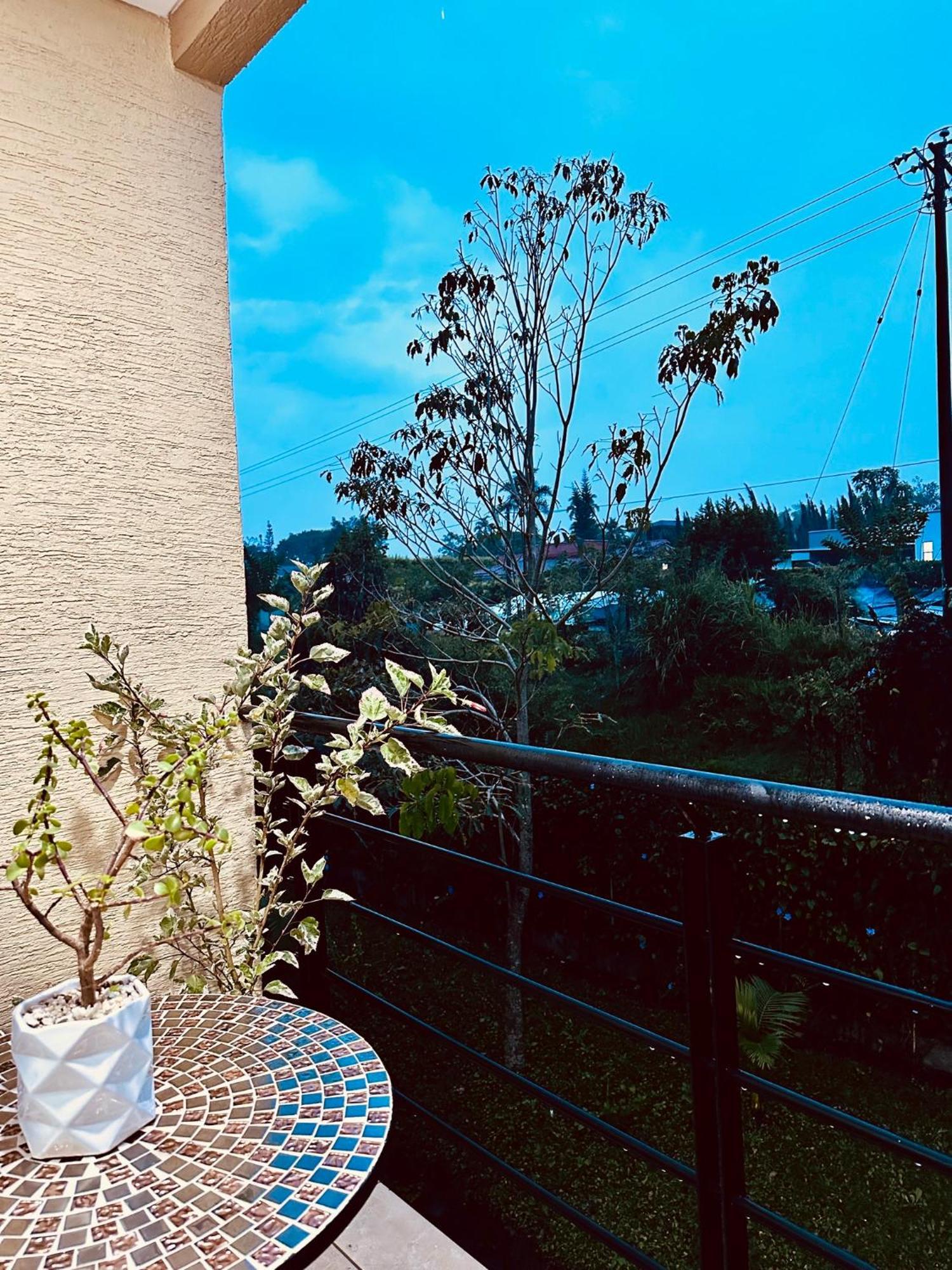 Apartamento Privado Vacacional A 5M Del Aeropuerto, 20 Minutos Del Parque Del Cafe Y Centro De Armenia Con 4 Piscinas, 3 Jacuzzi, Sauna By Molca Xperiences 3H Eksteriør billede